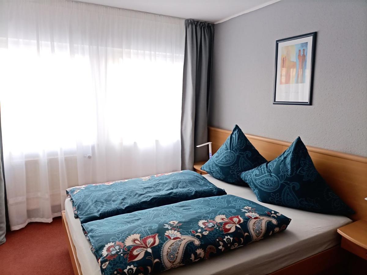 Bodensee Gaestehaus Tettnang Albergo ภายนอก รูปภาพ
