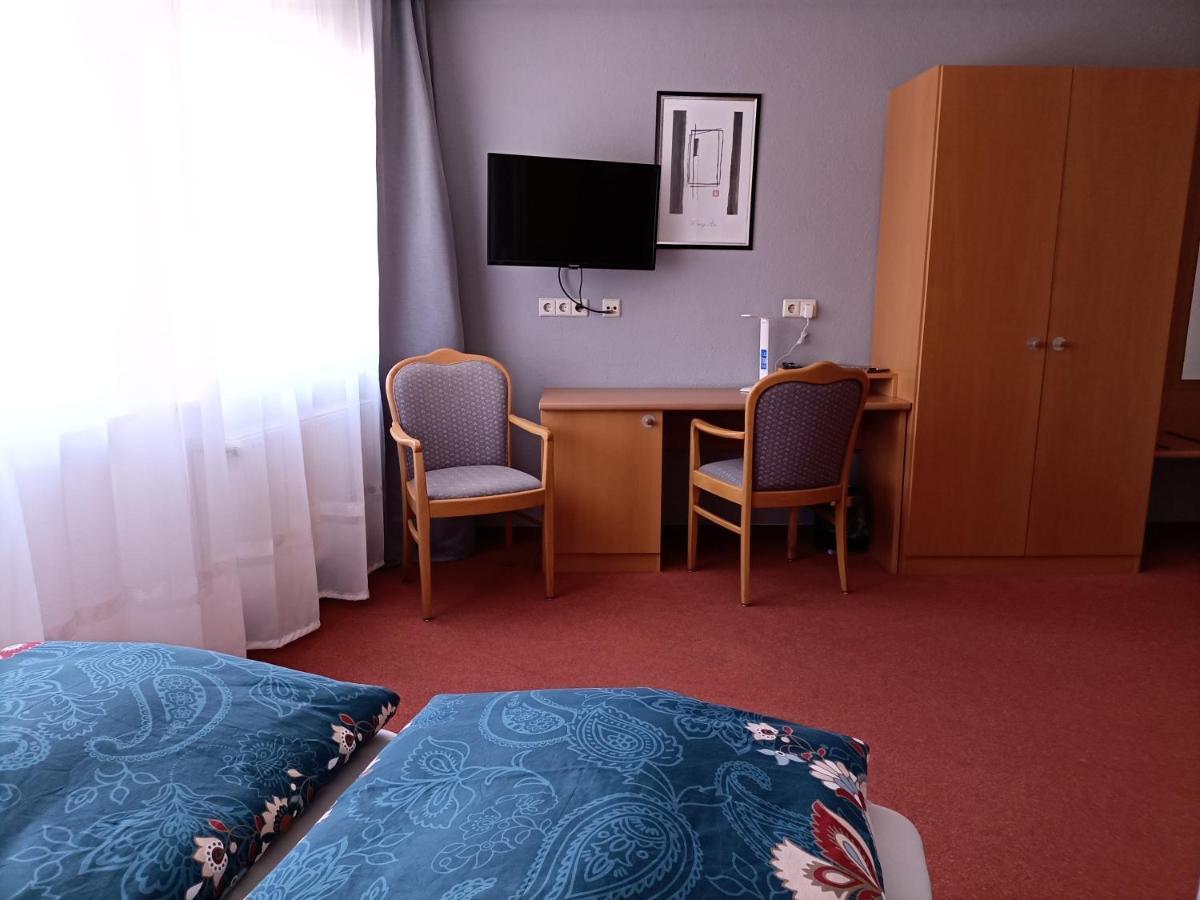 Bodensee Gaestehaus Tettnang Albergo ภายนอก รูปภาพ
